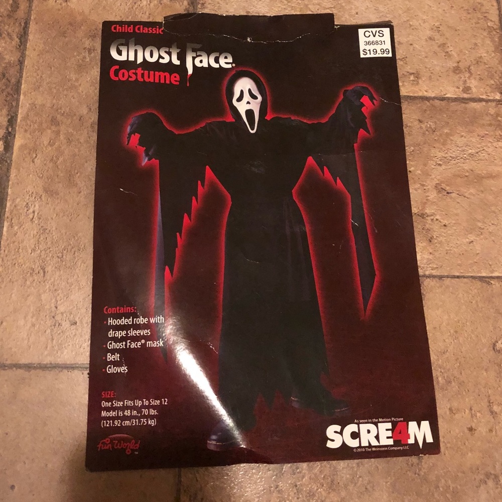 scream costume